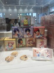 画像ギャラリー No.016のサムネイル画像 / 5周年を迎えた「うたの☆プリンスさまっ♪」のオフィシャルショップ「SHINING STORE」が7月26日オープン。一足早く店内の模様をお届け