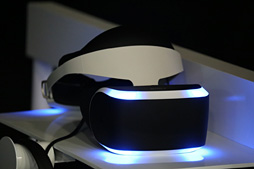 ���������꡼ No.003�Υ���ͥ������ / ��GDC 2014��PS4�����β��۸����б�HMD��Project Morpheus�פ��Ƥߤ����¸������ֲ���벾�۶��֡פ�ࡼ�ӡ��ǥ����å�