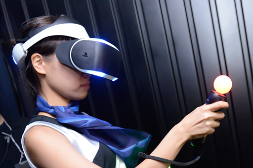 ������#011�Υ���ͥ���/��TGS 2014�ϡ�Project Morpheus�פ򿨤äƤ���������������Ǥ������ʤۤɥϡ��ɥ������δ����٤Ϲ⤤