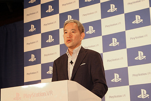 画像ギャラリー No.002のサムネイル画像 / PlayStation VRの発売記念イベントをレポート。PS VRアンバサダーの山田孝之さんに,SIEJA盛田プレジデントからのサプライズが