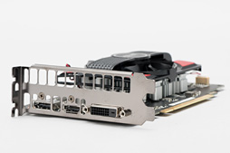 画像集#021のサムネイル/「GeForce GT 1030」と「Radeon RX 550」直接対決。新世代のエントリー市場向けGPUをゲーマー目線でチェックする