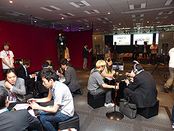 画像集#031のサムネイル/「討鬼伝 極×プレコミュ先行試遊会 モノノフ出陣式」の模様をレポート。開発陣の実機プレイで,新しい武器種や必殺技の要素などが明らかに