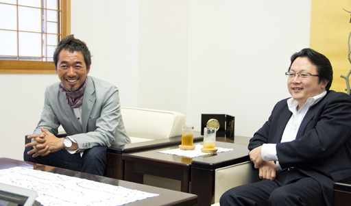 画像集#007のサムネイル/「モバノブ」開発初期に「信長の野望」という巨大IPだからこそ生まれた誤解とは。コラボ実現の経緯と今後の展望を2人のプロデューサーにインタビュー