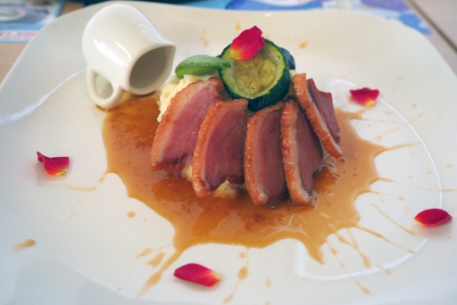 ���������꡼ No.009�Υ���ͥ������ / ���ե��Ȥ�����ꡤ��Ϥ�ե����쥹�ȥ�󡣡֥ץ�ѥ�פΥ���ܥ��ե��ֻ�����ҤӤ��ۥ磻�ȥǡ��ǥ��ʡ����硼�פ��ݡ���