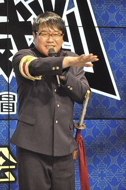 画像ギャラリー No.004のサムネイル画像 / アンタッチャブル山崎さんとカンニング竹山さんがホームズと龍ノ介に扮して登場。3DS「大逆転裁判 −成歩堂龍ノ介の冒險−」完成発表会をレポート