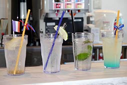 画像ギャラリー No.014のサムネイル画像 / 「白猫プロジェクト」のコラボカフェ「登校！ 茶熊学園」が7月14日に開店。グッズや特典盛りだくさんの店内を先駆けて紹介