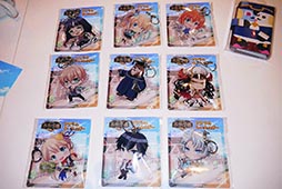 画像ギャラリー No.024のサムネイル画像 / 「白猫プロジェクト」のコラボカフェ「登校！ 茶熊学園」が7月14日に開店。グッズや特典盛りだくさんの店内を先駆けて紹介