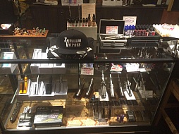 画像ギャラリー No.010のサムネイル画像 / マフィア梶田の二次元が来い!:第276回「爆煙が繋いだ出会いと変わらぬ三馬鹿のTGS珍道中」