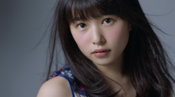画像ギャラリー No.005のサムネイル画像 / 「白猫プロジェクト」新作テレビCM「スチール撮影篇」と「待つのが仕事篇」を公開