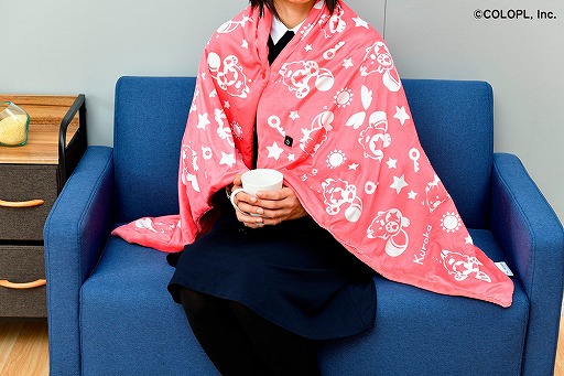 画像ギャラリー No.008のサムネイル画像 / 「白猫」「黒ウィズ」のあったかグッズ ,USBブランケットや加湿器が登場