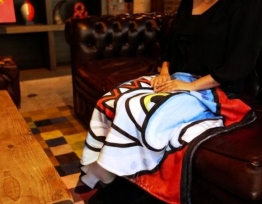 画像ギャラリー No.014のサムネイル画像 / 「城とドラゴン」のキャラクターグッズがヴィレッジヴァンガードで販売開始