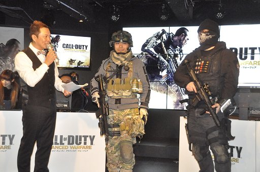 画像集#014のサムネイル/「コール オブ デューティ アドバンスド・ウォーフェア」発売直前の公開生放送をレポート。豪華ゲスト陣によるエキシビションマッチも