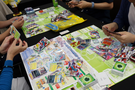 大ブームを巻き起こした ポケモンカードゲーム の魅力とは 開発者とポニータ石井氏に話を聞いた