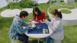 画像ギャラリー No.004のサムネイル画像 / 南沙良さんが出演するポケモンカードCM「それぞれの出会い」篇が本日公開