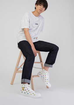 画像ギャラリー No.016のサムネイル画像 / グラニフ×ポケモンカードゲーム×はじめしゃちょーのコラボ企画「P-Lab.」が発表に。特別デザインのカードやアイテムが登場