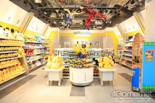 成田空港内にポケモンストアが登場 Ca姿のピカチュウなど限定グッズも展開 成田空港内にポケモンストアが登場 Ca姿のピカチュウなど限定グッズも展開