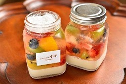 画像ギャラリー No.007のサムネイル画像 / ランドマークタワーでピカチュウをテーマにしたイベントを8月末まで実施