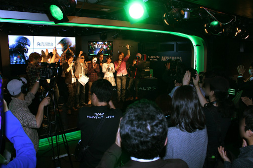 ���������꡼ No.014�Υ���ͥ������ / ����������γ��Ť����Τ��줿��Halo 5: Guardians ����סץ�ݡ��ȡ�ȯ������ޤ���ִ֤򥫥���ȥ�����ǥե��󤬽�ʡ