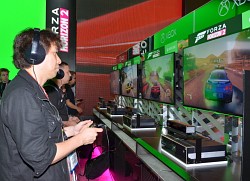 画像集#009のサムネイル/［E3 2014］Xbox One版「Forza Horizon 2」を実際にプレイ。動的天候変化システムに感動し，ウラカンの実車展示にも驚く