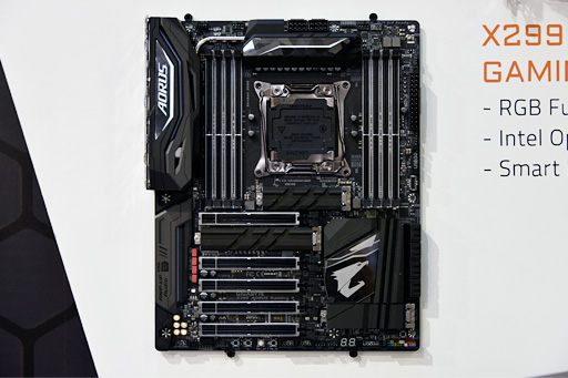 ꡼ No.003Υͥ / COMPUTEX̤ȯɽåץåȡX299ܤΥޥܡɤGIGABYTE֡ȯ