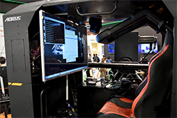 ꡼ No.012Υͥ / COMPUTEXϾ岼ˤ󤰤ưVRΤGIGABYTE֡θƤ