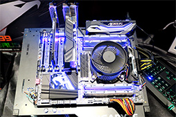 画像ギャラリー No.005のサムネイル画像 / GIGABYTE,X299チップセット採用のゲーマー向けマザーボード3製品を解説