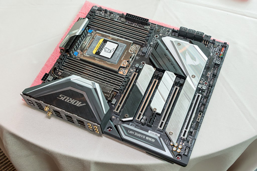 ꡼ No.002 | COMPUTEXGIGABYTEȤCPUThreadripper 2б𤦿X399ޥ