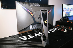 画像ギャラリー No.003のサムネイル画像 / GIGABYTE,ゲーマー向けブランド「AORUS」初の液晶ディスプレイ「AD27QD」を発表。PC用設定ソフトの多機能ぶりが魅力だ