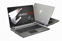 ���������꡼ No.002�Υ���ͥ������ / GIGABYTE����RTS 20 SUPER��ܤΥ�����Ρ���PC��4���ʤ��о졣�����ܡ��ɤˤϥ�����������������å�����