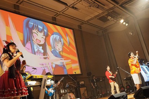 画像集#038のサムネイル/maimai収録楽曲のアーティストが熱唱! 6時間のライブで燃えあがった「maimai LIVE 2014 洗濯祭〜」をレポート