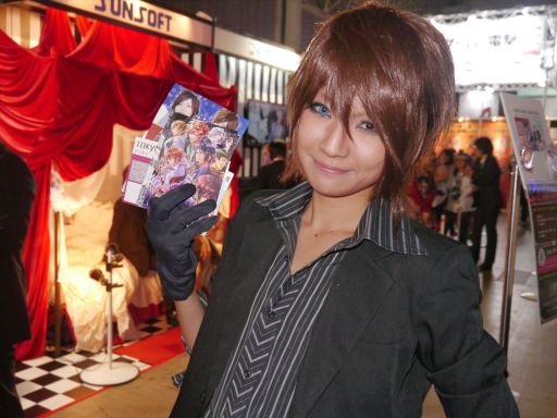 ������#008�Υ���ͥ���/��TGS 2014����������ॷ�祦2014�Ǥϡ֥��ޥ󥹥����ॳ���ʡ��פ�Ǯ��������ˡ����ʻ��÷����٥�Ȥ�Ÿ�����륵���ŻҤȥܥ�ơ����˥ߥ˥��󥿥ӥ塼