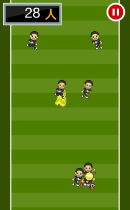 画像ギャラリー No.005のサムネイル画像 / ドリブルでごぼう抜き！　iOS向けアクションゲーム「サッカー少年K」を紹介する「（ほぼ）日刊スマホゲーム通信」第563回