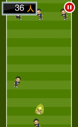 画像ギャラリー No.007のサムネイル画像 / ドリブルでごぼう抜き！　iOS向けアクションゲーム「サッカー少年K」を紹介する「（ほぼ）日刊スマホゲーム通信」第563回