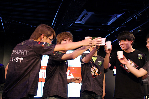 ���������꡼ No.009�Υ���ͥ������ / �ץ������ॹ�ȥ꡼�ޡ������������������2��ե���ߡ��ƥ��󥰥�ݡ��ȡ���ŷ����Ǥ�¿���Υե���ˬ�졤�ʥ����ޡ��֤ϤĤ�פ���β�����ȯɽ