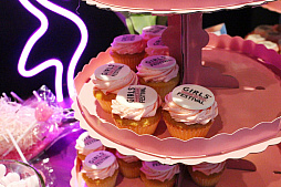 ���������꡼ No.005�Υ���ͥ������ / �����϶��ᡪ �֥쥤��ܡ����å��� ������ GIRLS��FESTIVAL�פ��ݡ��ȡ������ή�񡤥ץ������ޡ��Υ�å��󤬹Ԥ�줿