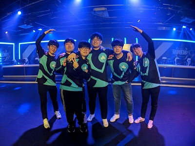 画像ギャラリー No.002のサムネイル画像 / 「Rainbow Six Siege」で「ROAD TO CLOUD9 AMD × LEVEL∞本戦」が7月27日開催