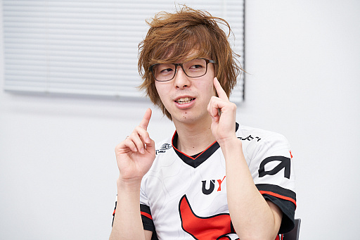 画像ギャラリー No.013のサムネイル画像 / 【PR】ゲーミンググラス「PLAIDe」のサポートを受けるeスポーツキャスター,格ゲーマー,FPSゲーマーによる異種座談会