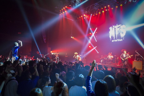 ���������꡼ No.006�Υ���ͥ������ / ��LET IT DIE�����ܸ��Ǥˤ�������������ĺ���ä��󡤹ⶶ̾�ͤʤɤ��б顣���ܸ�ܥ�������Ѥ����ȥ쥤�顼�亣��Υ��åץǡ������Ƥ����