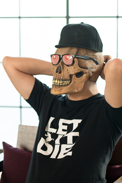 ꡼ No.009Υͥ / ޤǤΡLET IT DIEפϡΥ塼ȥꥢ!? ƤΥåץǡȤɲä뿷ؤʤɡΥɥޥåפ򤢤οͤʹƤߤ