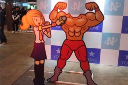 画像ギャラリー No.006のサムネイル画像 / リアル「スプラトゥーン」に老若男女が大はしゃぎ。最新ゲームから伝統ゲームまで,ちょっと気になったブースをお届けする「闘会議2015」レポート