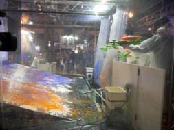 画像ギャラリー No.026のサムネイル画像 / リアル「スプラトゥーン」に老若男女が大はしゃぎ。最新ゲームから伝統ゲームまで,ちょっと気になったブースをお届けする「闘会議2015」レポート