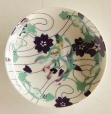 画像ギャラリー No.003のサムネイル画像 / 「Splatoon」と佐賀県のコラボで,お馴染みのキャラがデザインされた有田焼の豆皿と,唐津焼の小皿の発売が決定