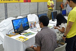 画像ギャラリー No.003のサムネイル画像 / 任天堂「スーパーマリオメーカー」の店頭体験会をレポート。バカリズムさんが製作した「スーパーバカリズムランド」もプレイ可能