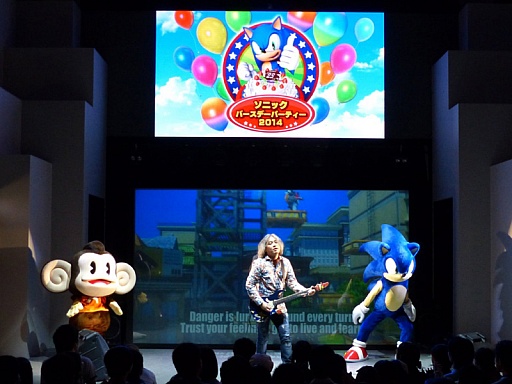 画像集#011のサムネイル/「ソニック バースデーパーティー2014」が東京ジョイポリスで開催。最新作「ソニックトゥーン」の話題も飛び出したイベントの模様をレポート