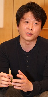 画像集#003のサムネイル/モバイルでゲームは少人数開発へ回帰するのか。「TERRA BATTLE」開発座談会レポート。え,プログラマも各デザイナーも1人ずつ?