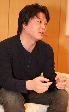 画像集#020のサムネイル/モバイルでゲームは少人数開発へ回帰するのか。「TERRA BATTLE」開発座談会レポート。え,プログラマも各デザイナーも1人ずつ?