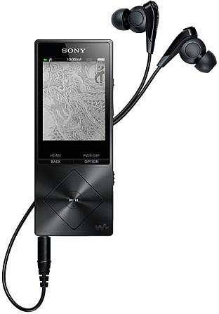 画像ギャラリー No.002のサムネイル画像 / 「龍が如く0 誓いの場所」の発売記念抽選会を東京と大阪の3会場で開催。シリーズ総合監督の名越稔洋氏達のサイン会も実施