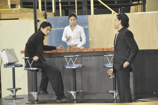 画像ギャラリー No.004のサムネイル画像 / 舞台「龍が如く」メディア向け公開稽古の模様をレポート。キャスト陣のハマり具合と制作陣の並々ならぬ意気込みを確認できた