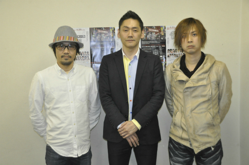 画像ギャラリー No.018のサムネイル画像 / 舞台「龍が如く」メディア向け公開稽古の模様をレポート。キャスト陣のハマり具合と制作陣の並々ならぬ意気込みを確認できた