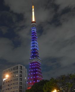 ���������꡼ No.016�Υ���ͥ������ / �֥ե����ʥ�ե��󥿥����פ��������Υ���ܥ��٥�Ȥ��ݡ��ȡ�GW������Ѹ����������˹Ԥ��٤�